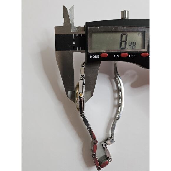 Ladies Citizen Eco-Drive 16 Genuine Diamonds E030-H26547 Watch Runs Well Solar - Picture 6 of 8